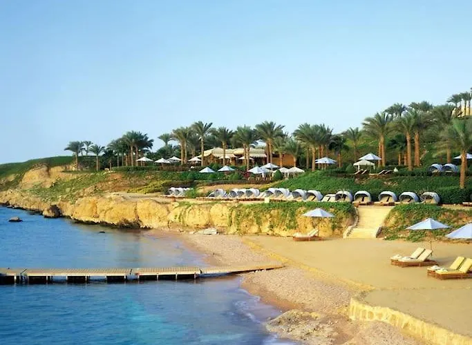 At Four Seasons فيلة